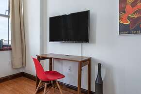 Sosuite 2BR Penthouse w W D Gym On-site Bar