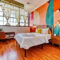 Sosuite 2BR Apt w W/d, Gym, On-site Restaurant