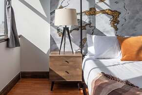 Sosuite 2BR Penthouse w W D Gym On-site Bar