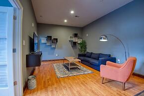 Sosuite 2BR Apt w W D Gym On-site Restaurant