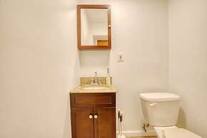 Stairway 3BR Apt w W D Home Theater