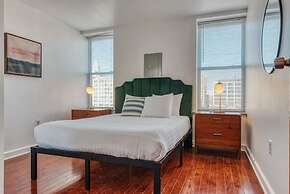 Stairway 3BR Apt w W D Home Theater