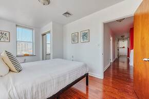 Stairway 3BR Apt w W D Home Theater