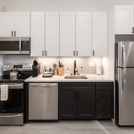 Sosuite 1BR Apt w W/d, Large Dining Seating