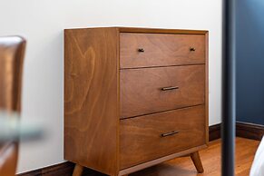 Sosuite 2BR Apt w W/d, Gym, On-site Restaurant