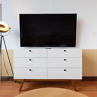 Sosuite 2BR Apt w W/d, Gym, On-site Restaurant