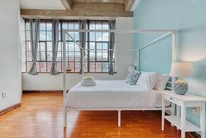 Sosuite 2BR Apt w Balcony W D Gym On-site Bar