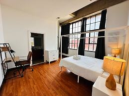 Sosuite 2BR Apt w Balcony W D Gym On-site Bar
