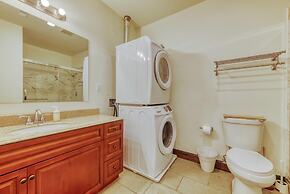 Sosuite 2BR Apt w Balcony W D Gym On-site Bar