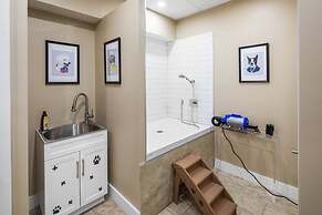 Sosuite 2BR Loft w W/d, Gym, Lounge