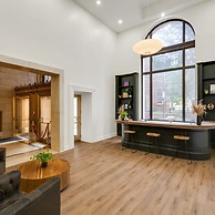 Sosuite 2BR Loft w W/d, Gym, Lounge