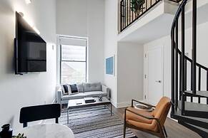 Sosuite 2BR Loft w W/d, Gym, Lounge