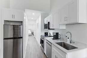 Sosuite 2BR Loft w W/d, Gym, Lounge