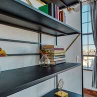 Sosuite 2BR Penthouse w Balcony W D Gym