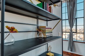 Sosuite 2BR Penthouse w Balcony W D Gym