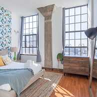 Sosuite 2BR Penthouse w Balcony W D Gym