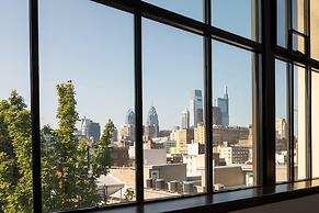 Sosuite 2BR Apt w Balcony, W/d, Gym, On-site Bar