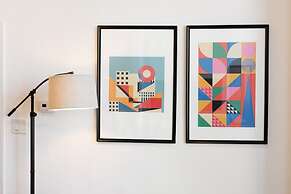 Sosuite 3BR Apt w Balcony, W/d, Gym, On-site Bar