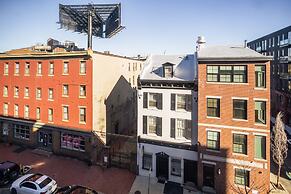 Sosuite Corner 1BR Apt w W/d, Shared Roofdeck