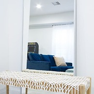 Cherry Suites 2BR Apt w W D Arcade Machine