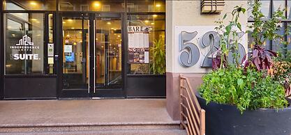 Sosuite 2BR Apt w W D Gym On-site Restaurant