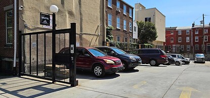 Sosuite 2BR Apt w W D Gym On-site Restaurant