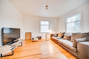 Open Layout And Patio! Cozy 2br By The Uw Arboretum 2 Bedroom Home by 
