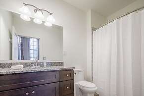 Sosuite 2BR Penthouse w W D Gym On-site Bar