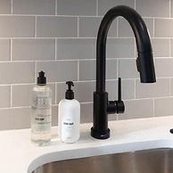 Sosuite Bay Window 1BR Apt w W/d, Desk