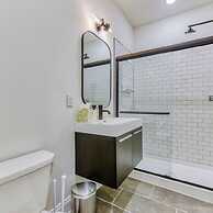 Sosuite Bay Window 1BR Apt w W/d, Desk