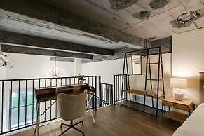 Sosuite 1BR Corner Loft w Park View Gym Lounge