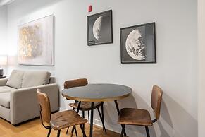 Sosuite 1BR Apt w W/d, Shared Roofdeck