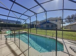 5 Star Home Private Pool & Jaccuzzifree Wi-fi 4 Bedroom Villa by RedAw