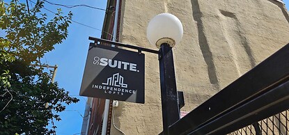 Sosuite 2BR Apt w W/d, Gym, On-site Restaurant