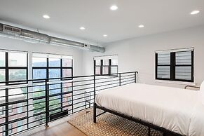 Sosuite Corner 2BR Loft w W D Shared Roofdeck