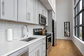 Sosuite Corner 2BR Loft w W D Shared Roofdeck