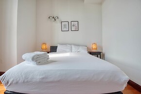 Sosuite Tandem 2BR Apts w. W/d, Gym, On-site Bar