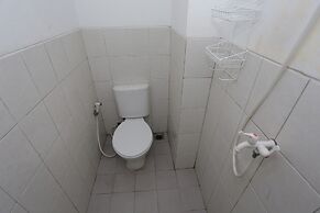 Collection O 93750 Luxury Rooms @ Urbantown Serpong