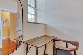 Stairway 3BR Apt w W D Ideal for Groups