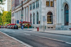 Sosuite Corner 3BR Apt w Park View, W/d, Gym