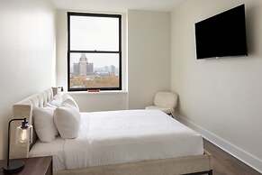 Sosuite Corner 3BR Apt w Park View, W/d, Gym