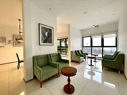 Country Garden Danga Bay