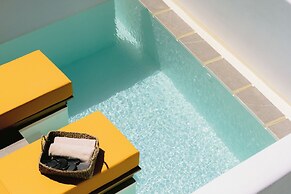 Mr & Mrs White Paros Suites & More