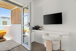 Mr & Mrs White Paros Suites & More