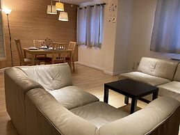 Spacious 2 Bed Apartment in Birmingham