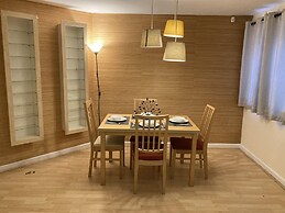 Spacious 2 Bed Apartment in Birmingham