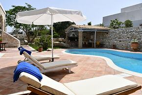 Anemolia Apartments With Pool