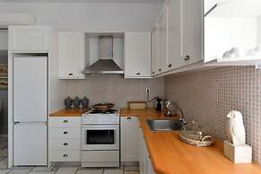 Anemolia Apartments With Pool