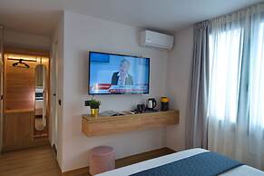 CITYLUXE Suites & Rooms