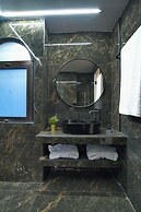 CITYLUXE Suites & Rooms